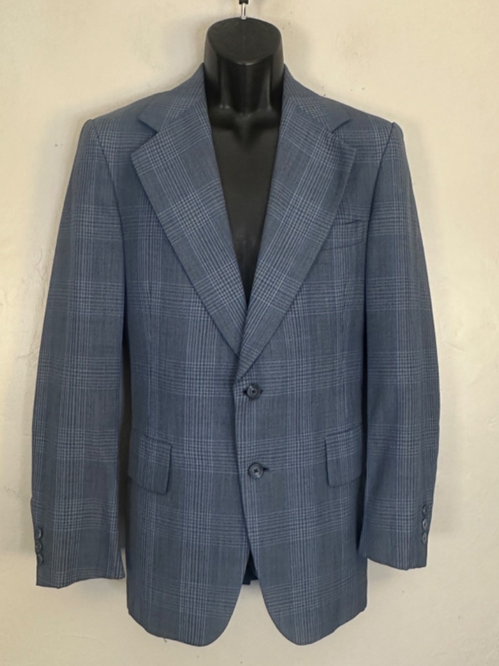 Hart Schaffner Marx Full Suit ~40R  Pants 32" waist 29" inseam Gently worn Wool - Picture 3 of 7